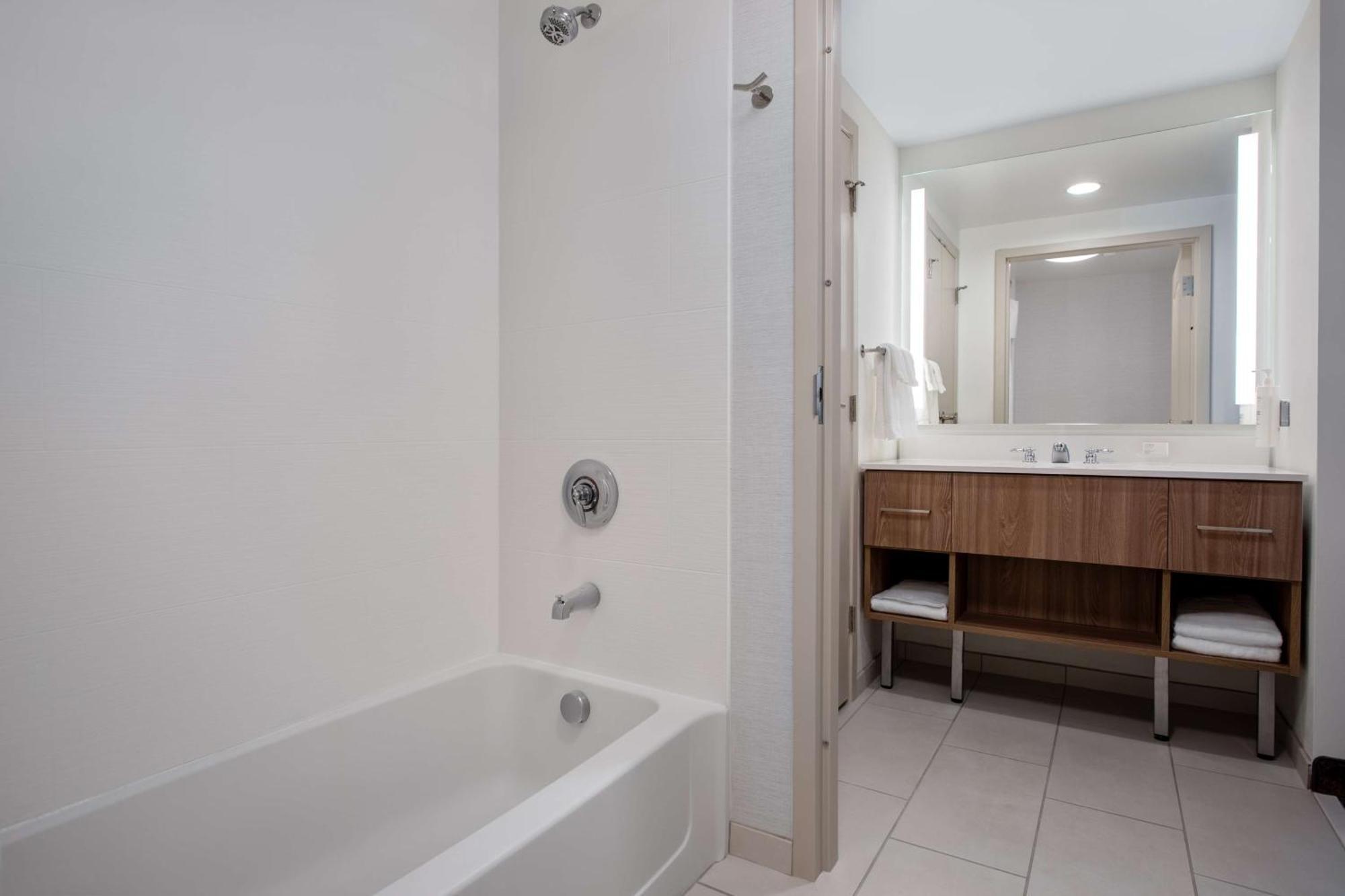 Homewood Suites By Hilton Davidson Exterior photo